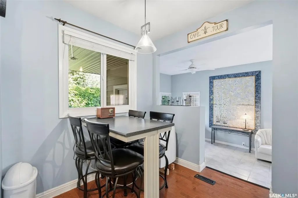 1921 Sommerfeld Avenue Saskatoon SK S7J 2E2