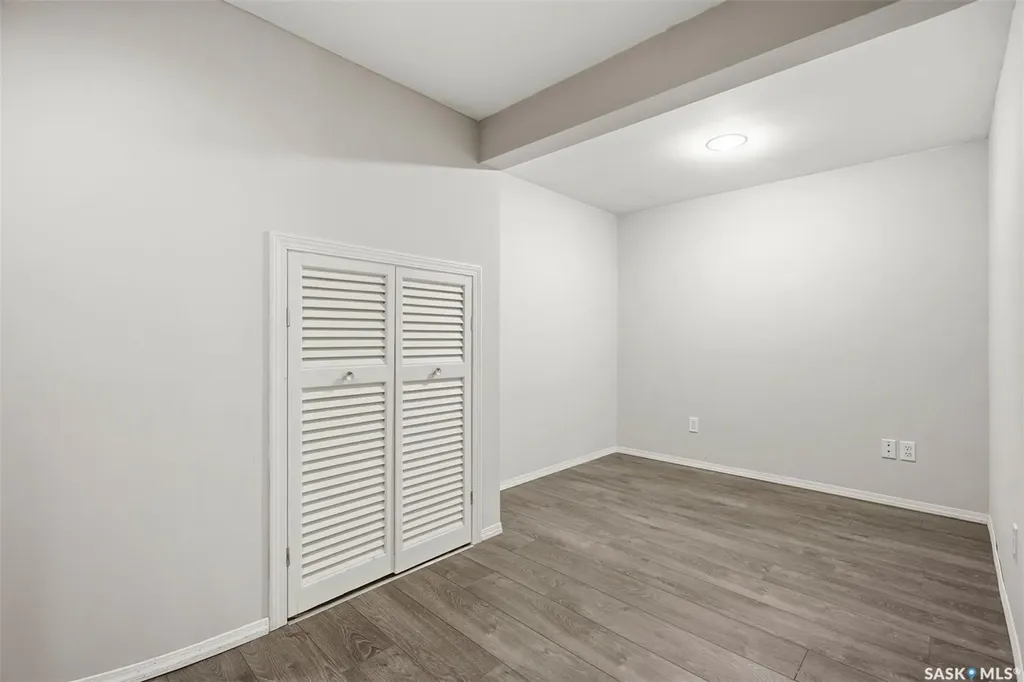 1921 Sommerfeld Avenue Saskatoon SK S7J 2E2