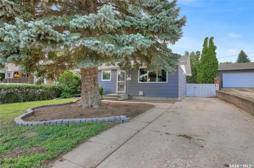 1228 Athabasca Street W Moose Jaw SK S6H 6C6