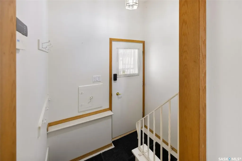 4343 England Road Regina SK S4R 4P2