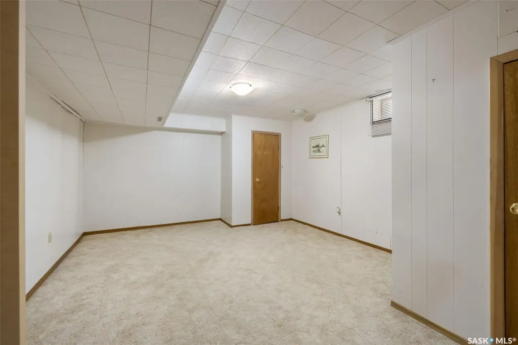 4343 England Road Regina SK S4R 4P2