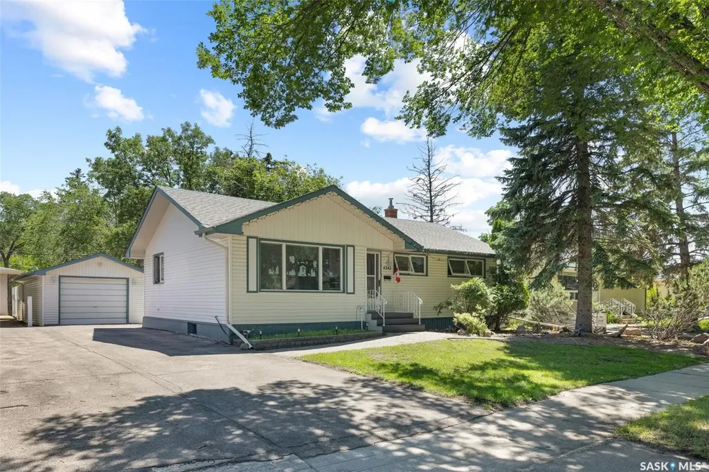 4343 England Road Regina SK S4R 4P2