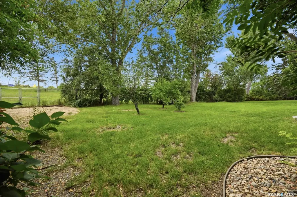 22 Wesson Bay Regina SK S4S 6J5