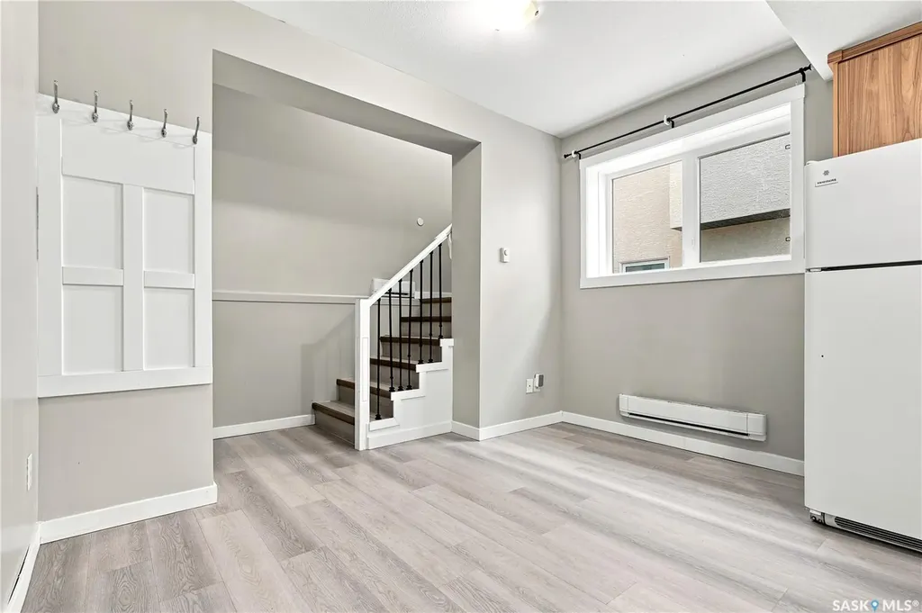 223 Ells Crescent Saskatoon SK S7L 6K6