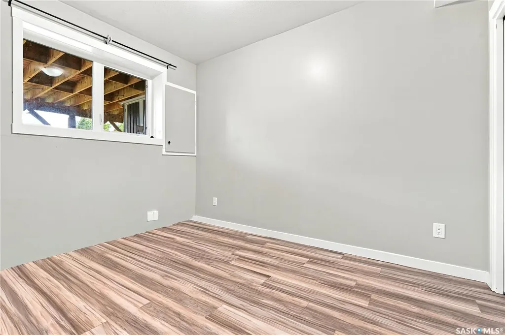 223 Ells Crescent Saskatoon SK S7L 6K6