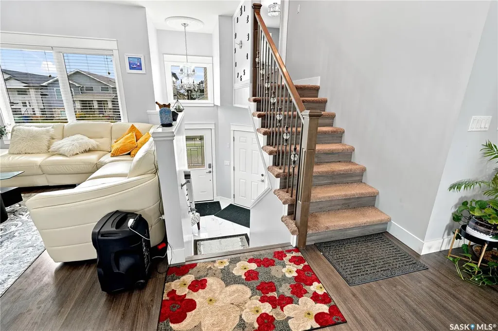 223 Ells Crescent Saskatoon SK S7L 6K6