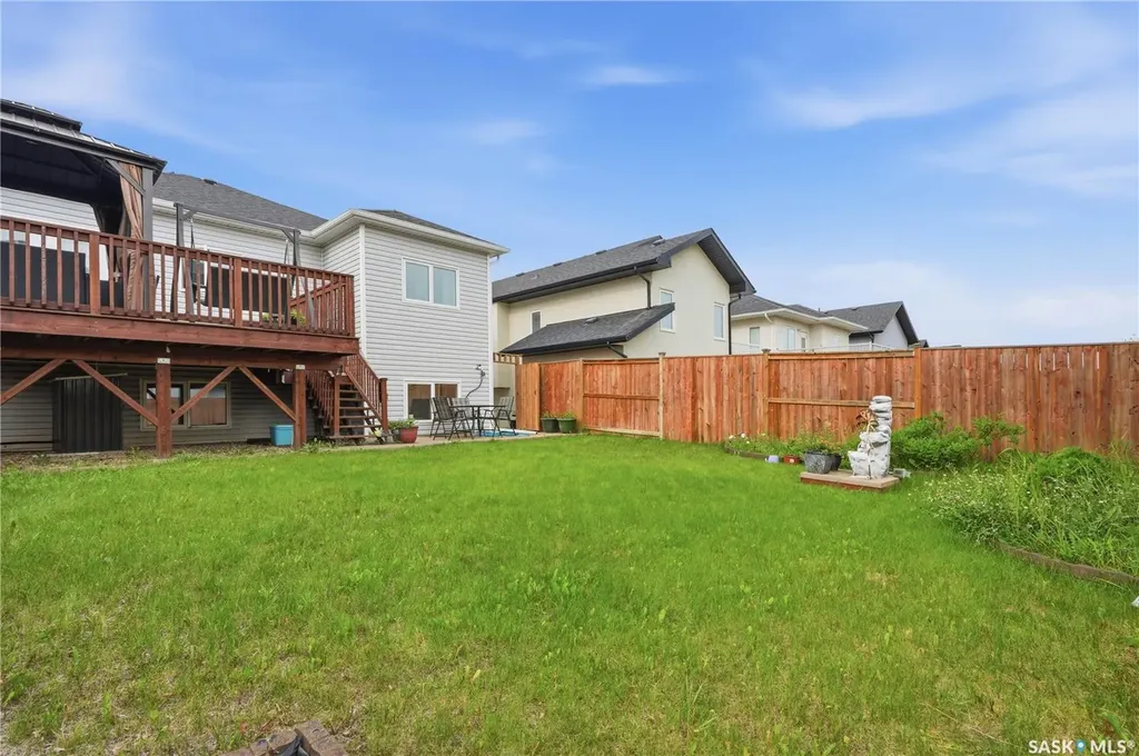 223 Ells Crescent Saskatoon SK S7L 6K6
