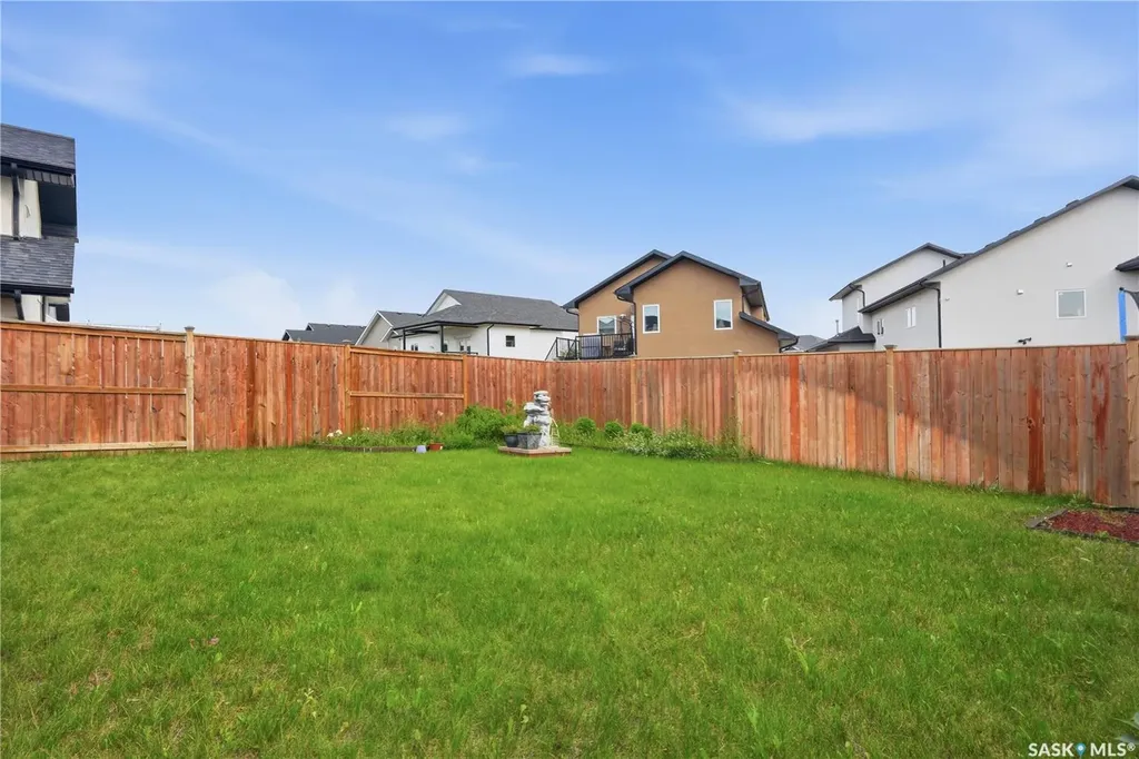 223 Ells Crescent Saskatoon SK S7L 6K6
