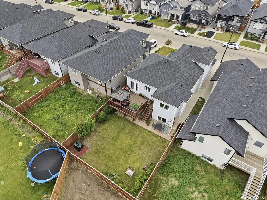 223 Ells Crescent Saskatoon SK S7L 6K6