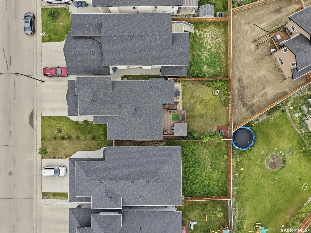 223 Ells Crescent Saskatoon SK S7L 6K6