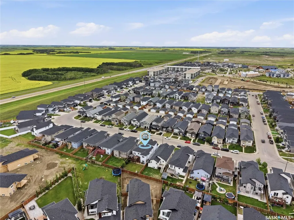 223 Ells Crescent Saskatoon SK S7L 6K6