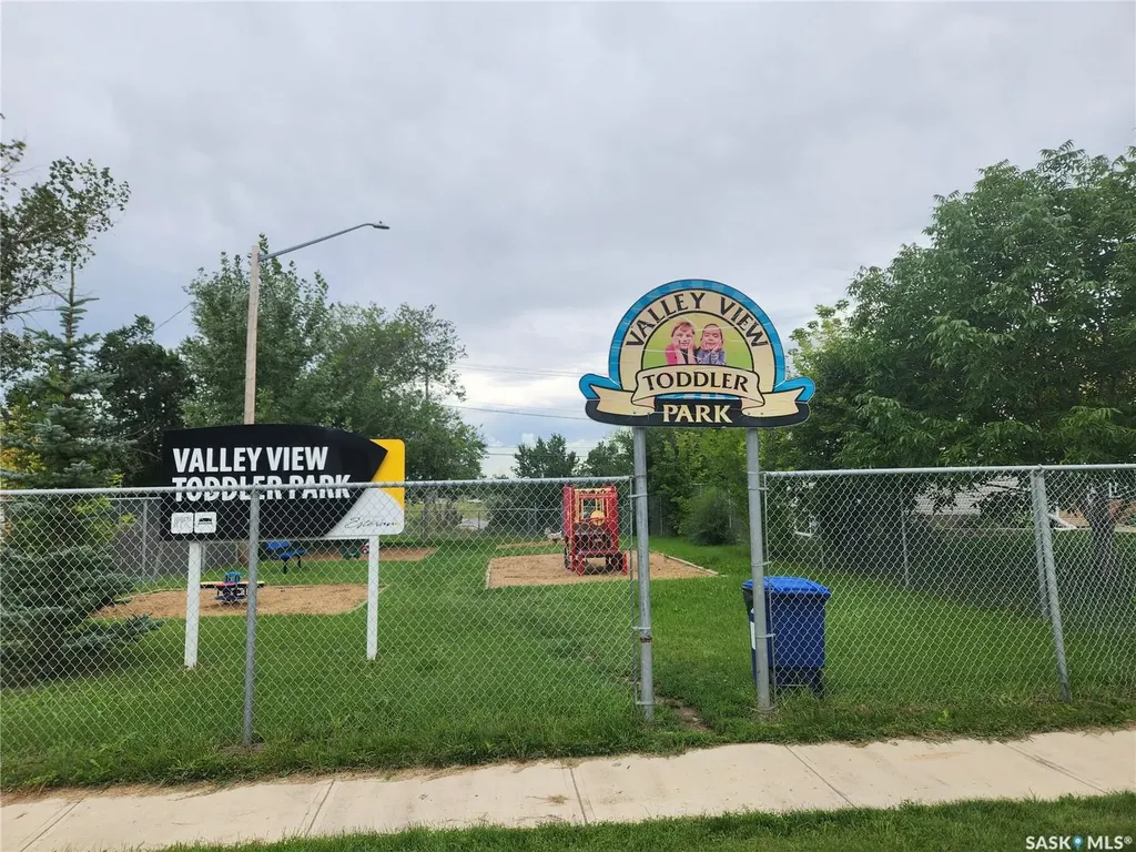 634 2nd Street Estevan SK S4A 0K9