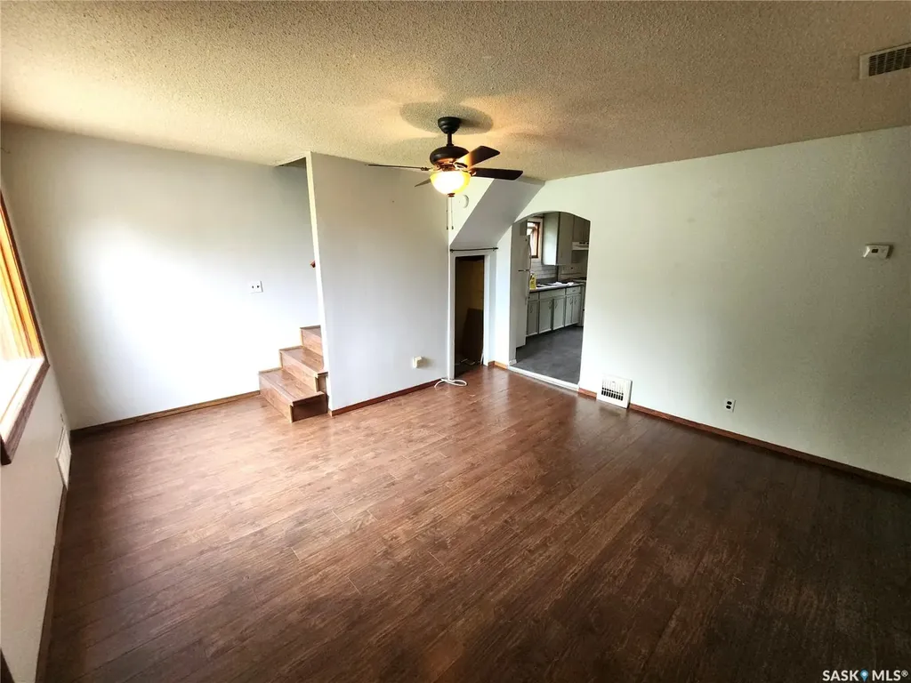 634 2nd Street Estevan SK S4A 0K9