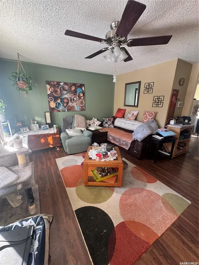 1620 Rothwell Street Regina SK S4N 3B8