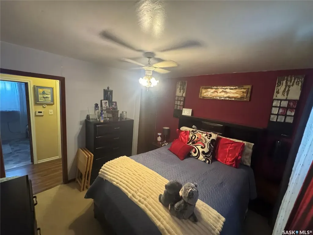 1620 Rothwell Street Regina SK S4N 3B8
