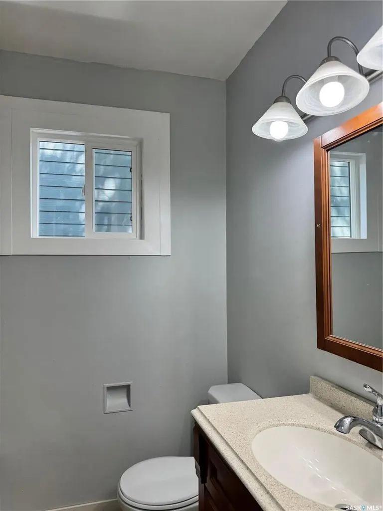 1157 Cameron Street Regina SK S4T 2S9