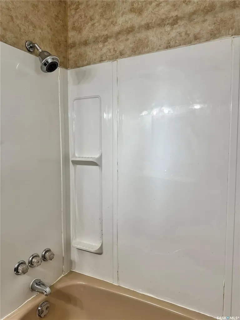 1157 Cameron Street Regina SK S4T 2S9