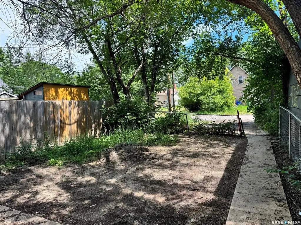 1157 Cameron Street Regina SK S4T 2S9