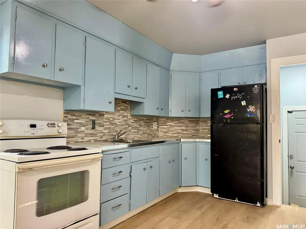 1157 Cameron Street Regina SK S4T 2S9