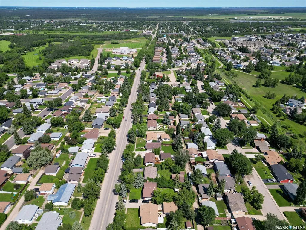 2450 15th Avenue E Prince Albert SK S6V 6J1