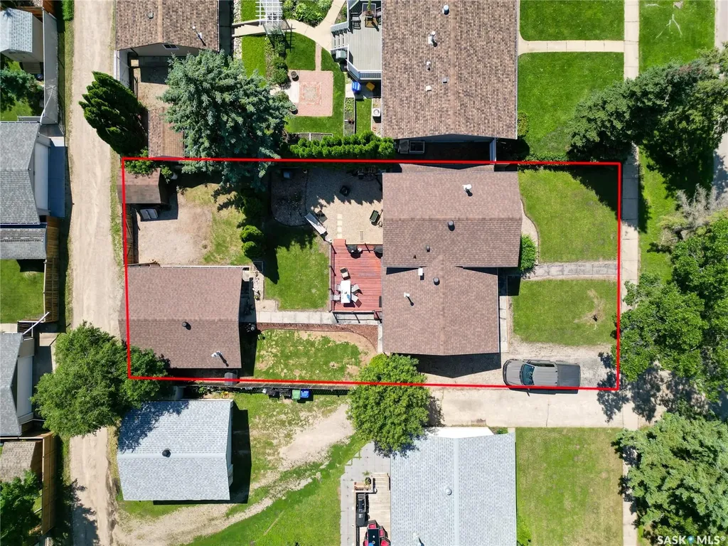 2450 15th Avenue E Prince Albert SK S6V 6J1