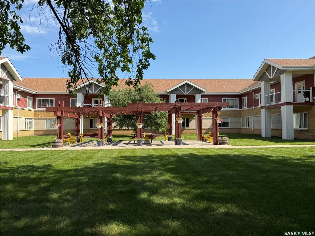 302 Bemister Avenue E Melfort SK S0E 1A0