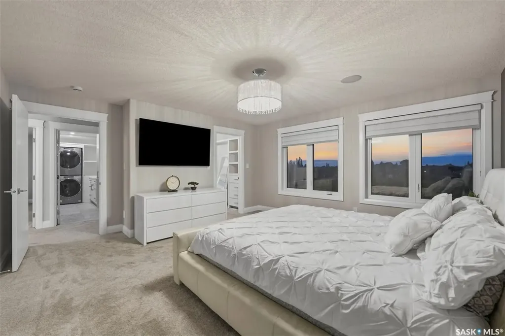 767 Beechdale Way Saskatoon SK S7V 0A6