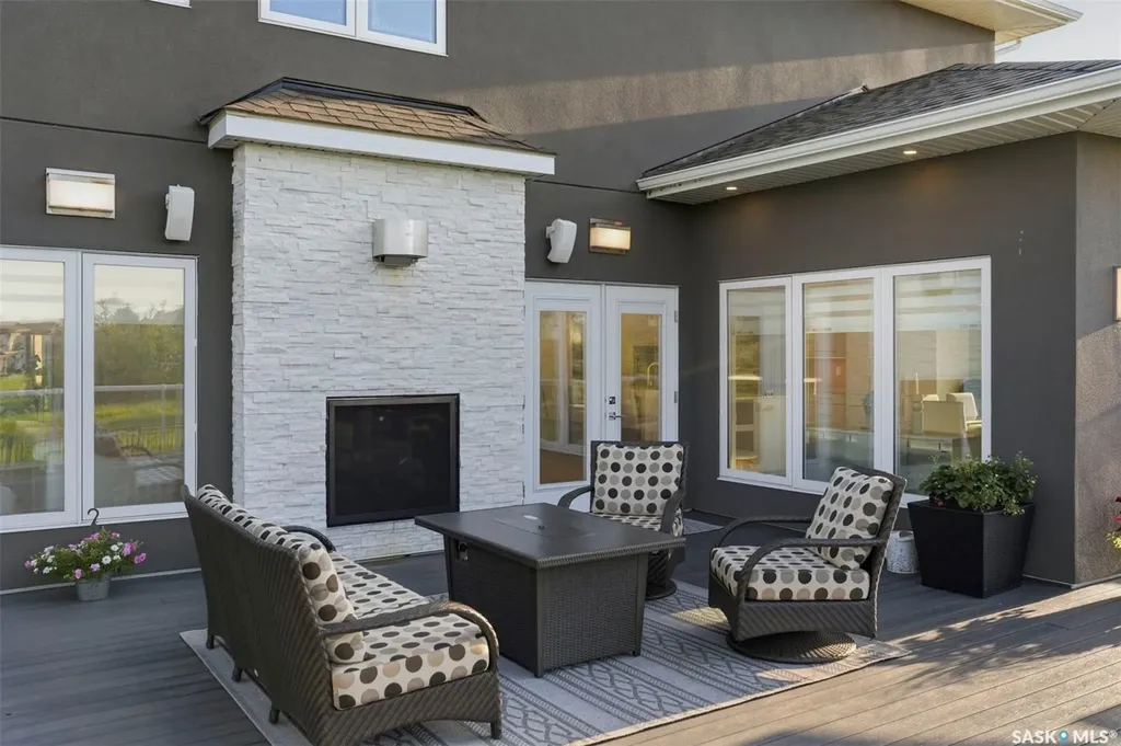 767 Beechdale Way Saskatoon SK S7V 0A6