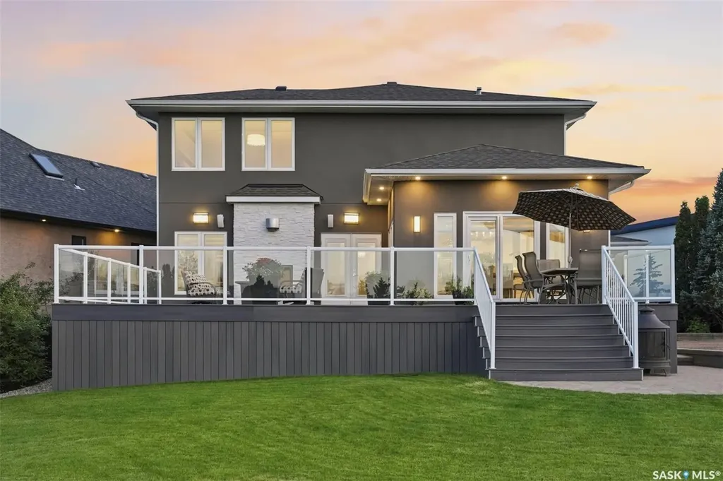 767 Beechdale Way Saskatoon SK S7V 0A6