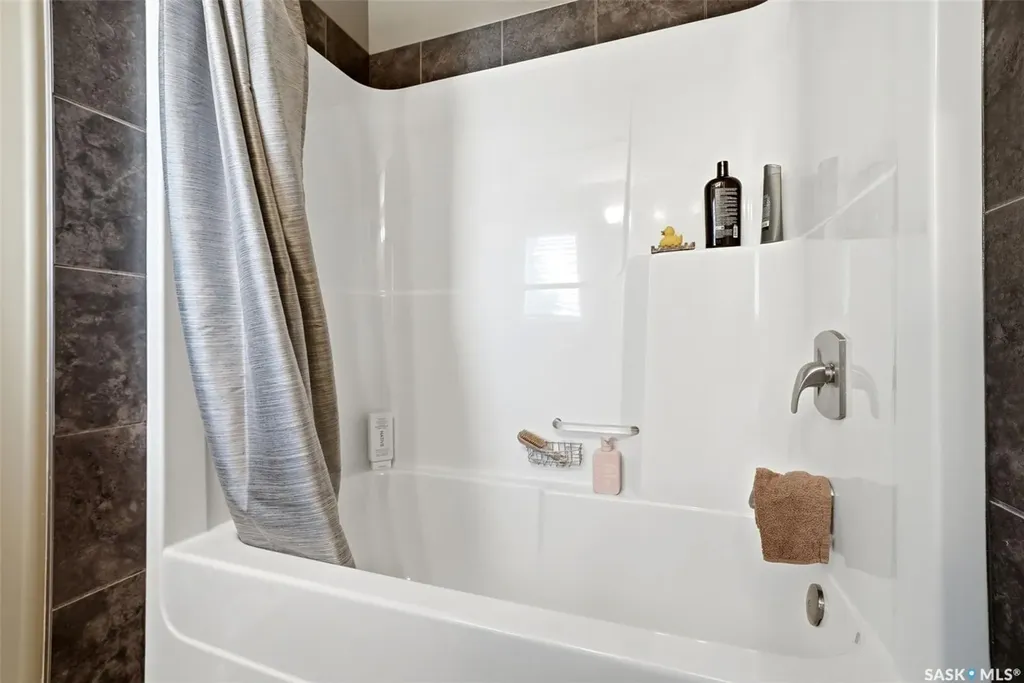 3513 Green Bank Road Regina SK S4V 1L5