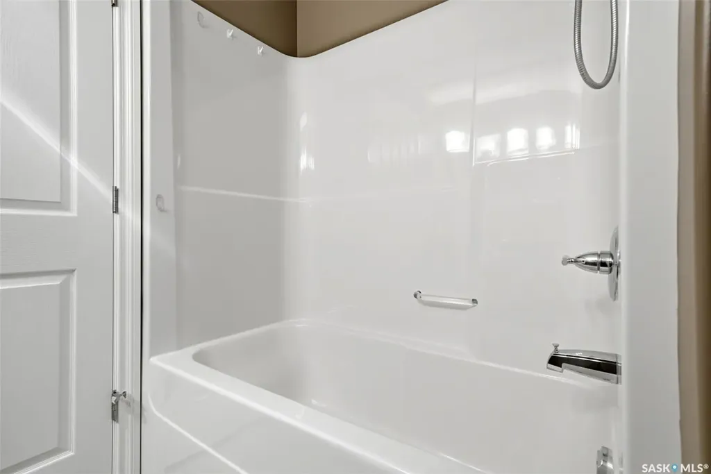 837 Connaught Street Regina SK S4T 6S3