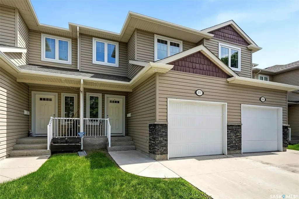 837 Connaught Street Regina SK S4T 6S3