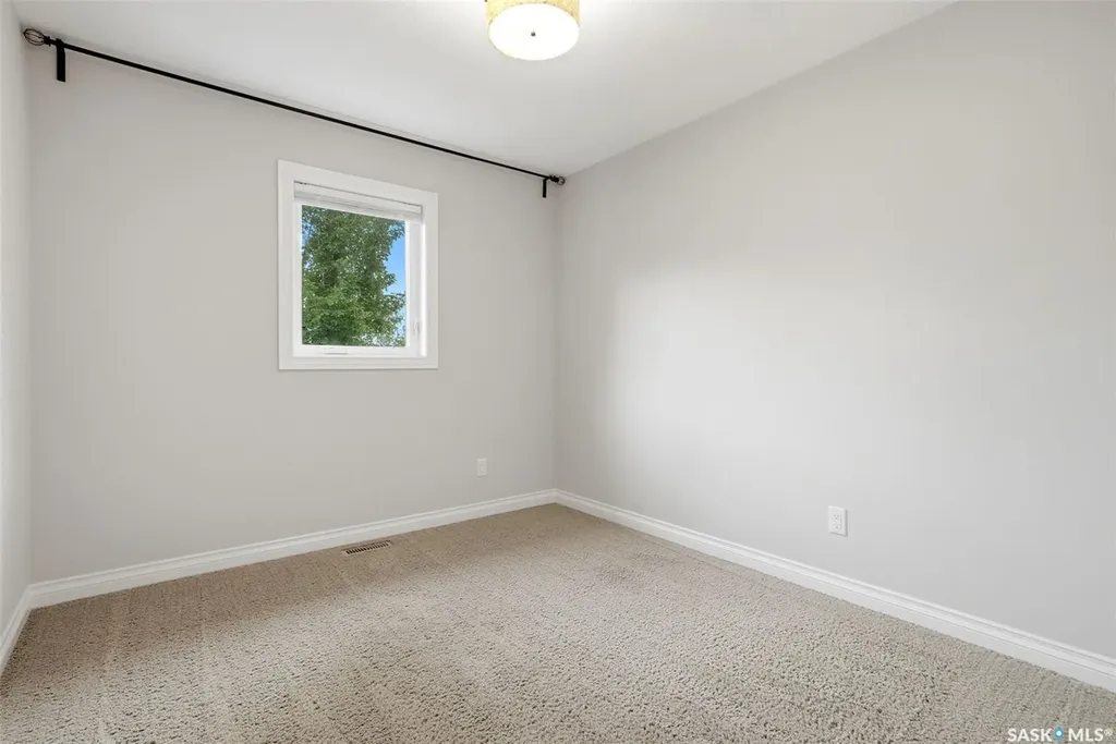 837 Connaught Street Regina SK S4T 6S3