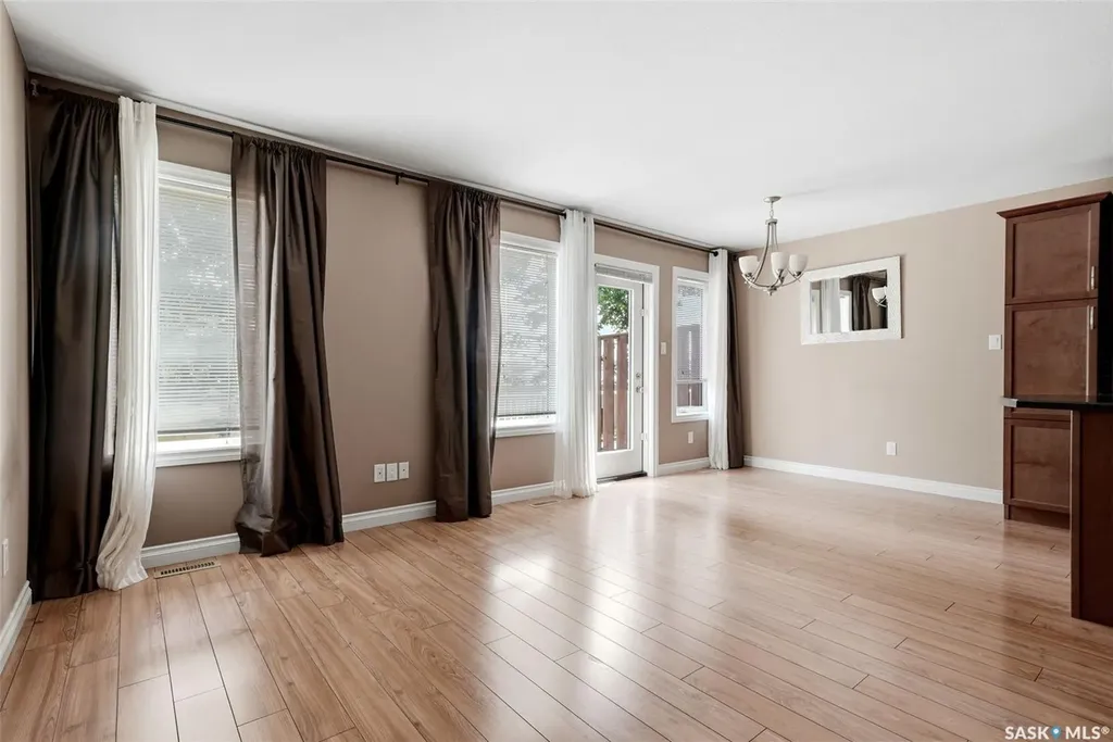 837 Connaught Street Regina SK S4T 6S3