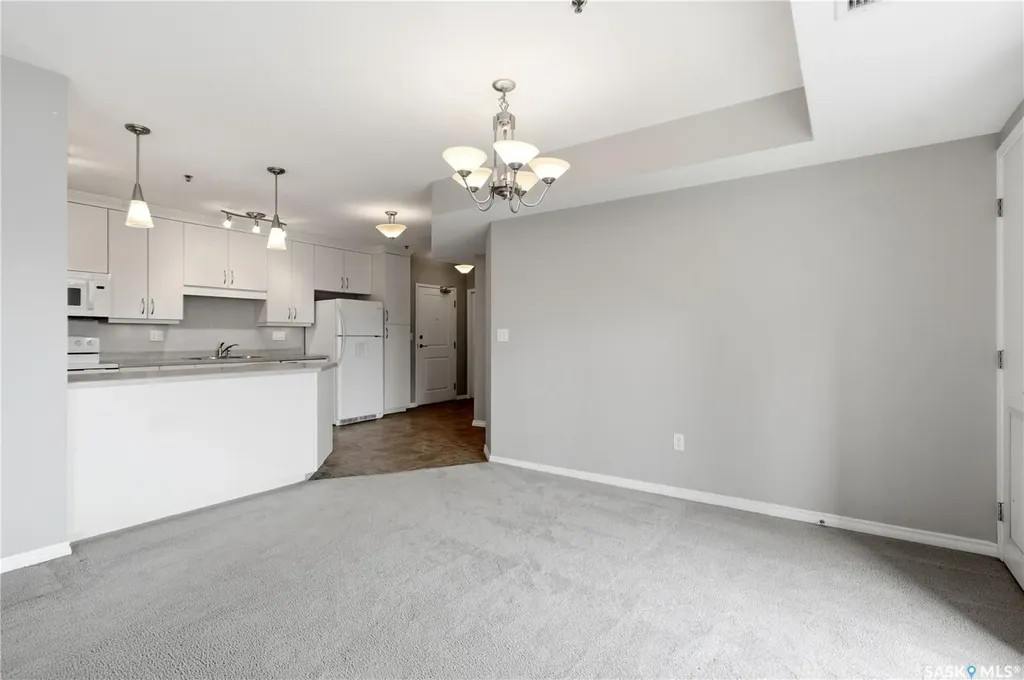 902 Spadina Crescent E Saskatoon SK S7K 0G8