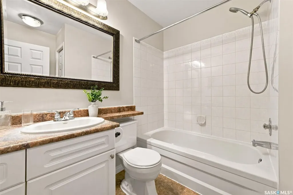 510 Steiger Way Saskatoon SK S7N 4K2