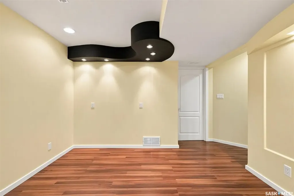 510 Steiger Way Saskatoon SK S7N 4K2