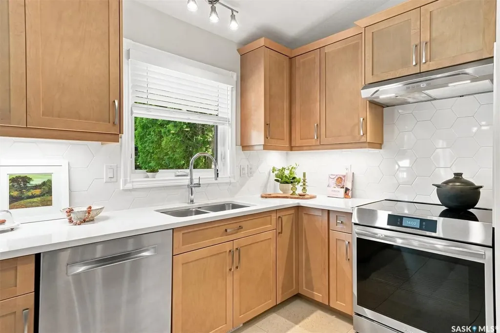 510 Steiger Way Saskatoon SK S7N 4K2