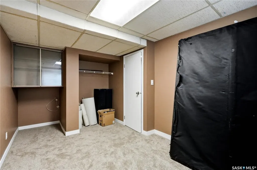 130 Flavelle Crescent Saskatoon SK S7L 6L2