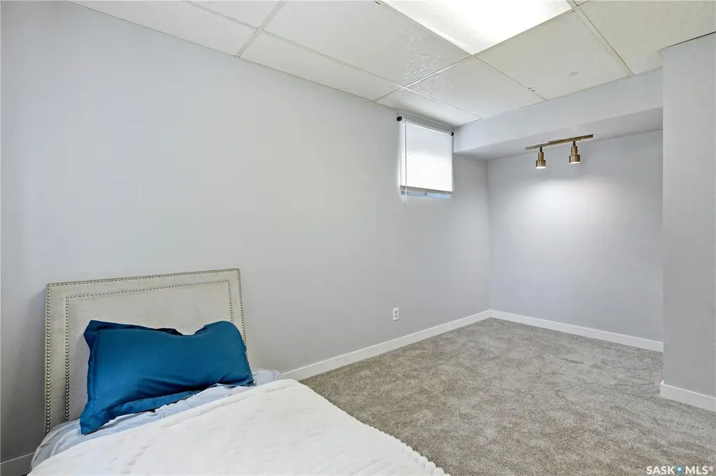 130 Flavelle Crescent Saskatoon SK S7L 6L2