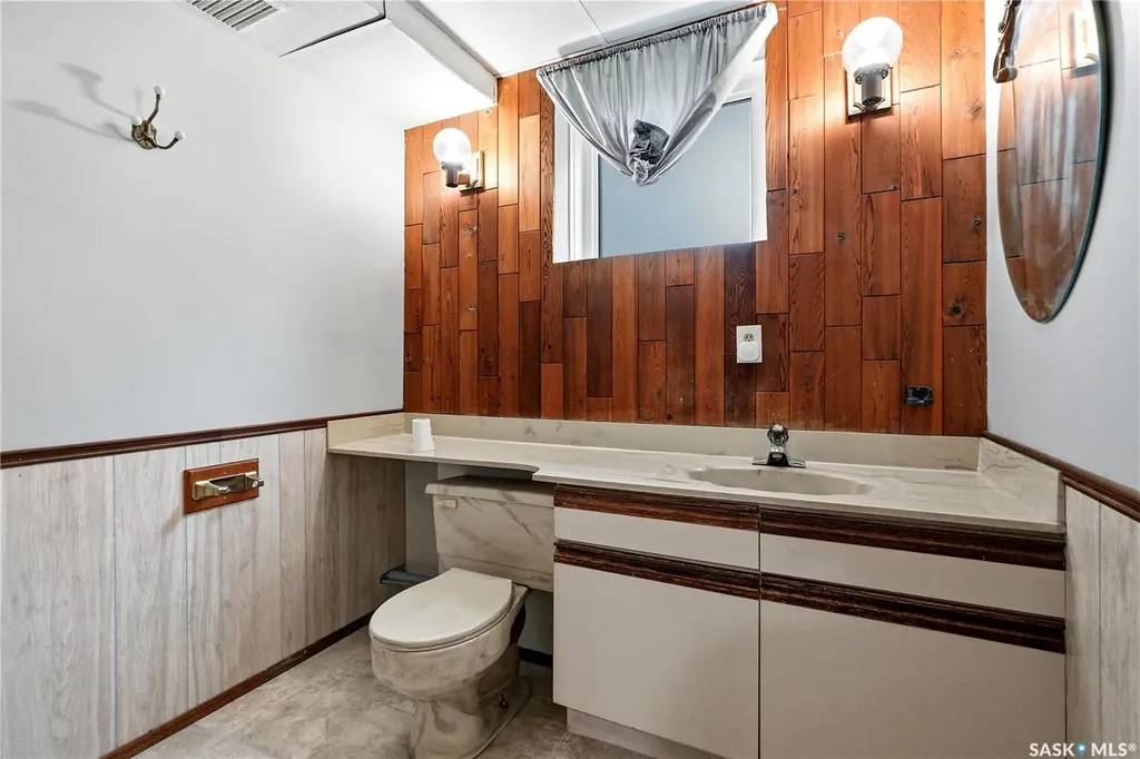 130 Flavelle Crescent Saskatoon SK S7L 6L2