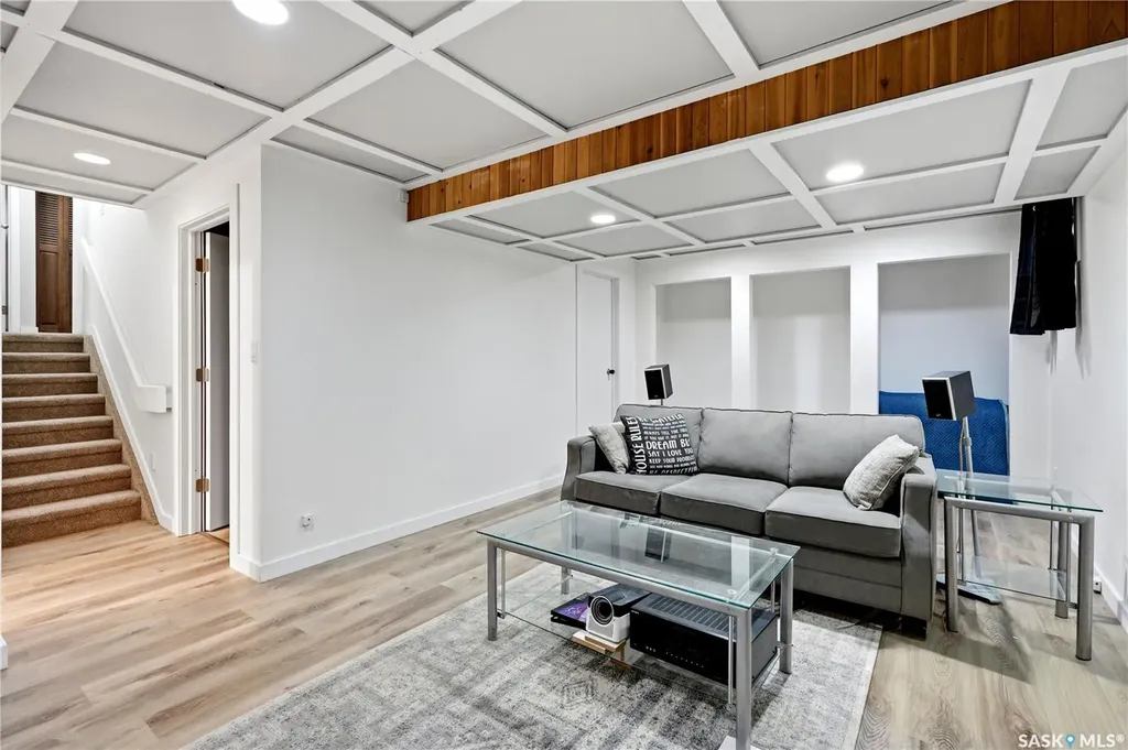 130 Flavelle Crescent Saskatoon SK S7L 6L2