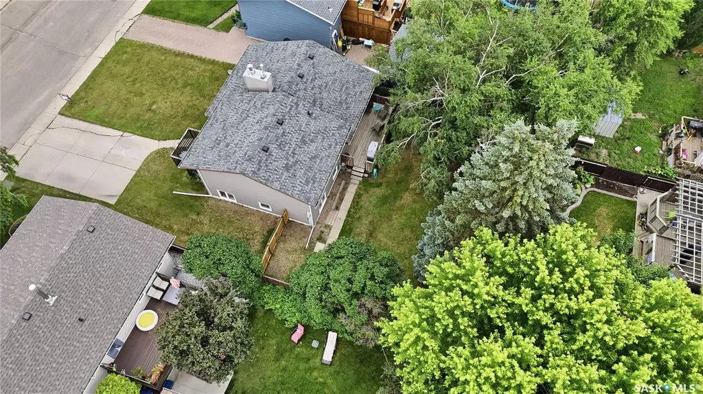 130 Flavelle Crescent Saskatoon SK S7L 6L2