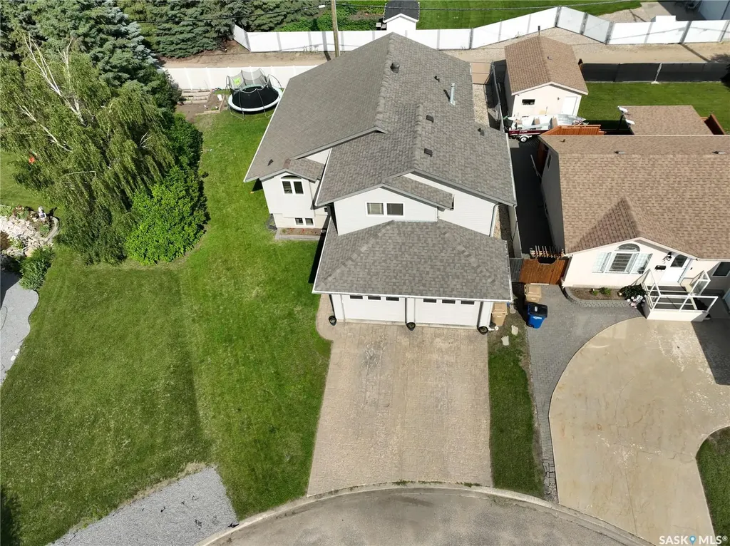 731 Adamson Crescent Shellbrook SK S0J 0B8