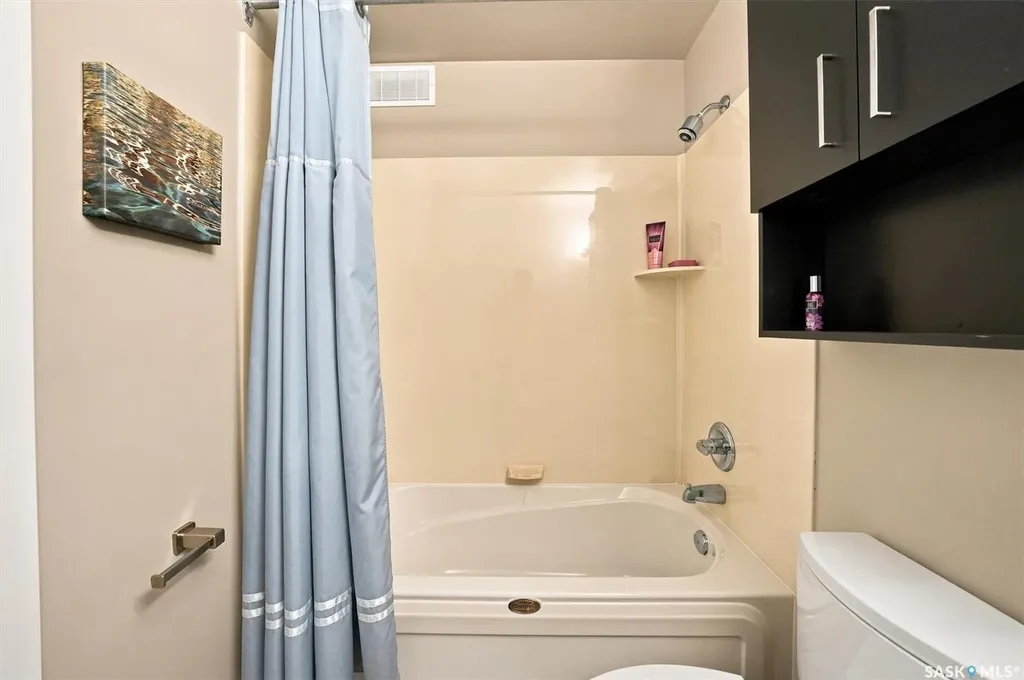 547 Bayview Terrace Saskatoon SK S7V 1V6