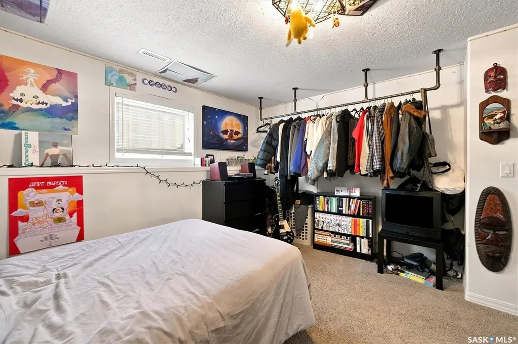 547 Bayview Terrace Saskatoon SK S7V 1V6