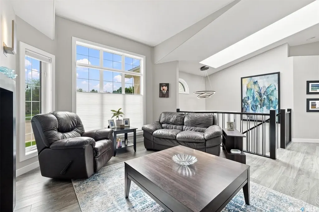 547 Bayview Terrace Saskatoon SK S7V 1V6