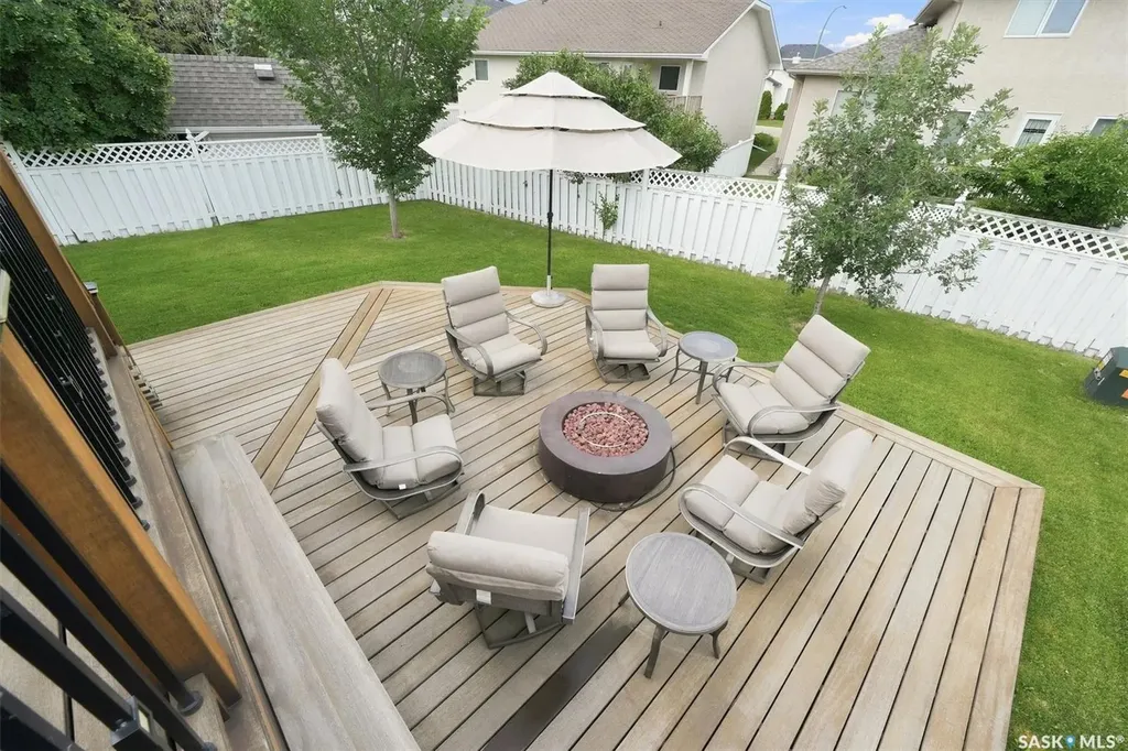 547 Bayview Terrace Saskatoon SK S7V 1V6
