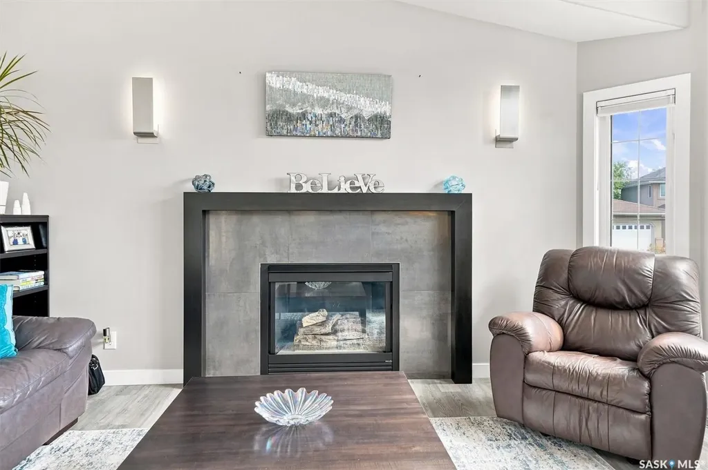 547 Bayview Terrace Saskatoon SK S7V 1V6