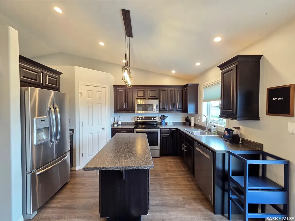 106 Ruckle Road Carlyle SK S0C 0R0